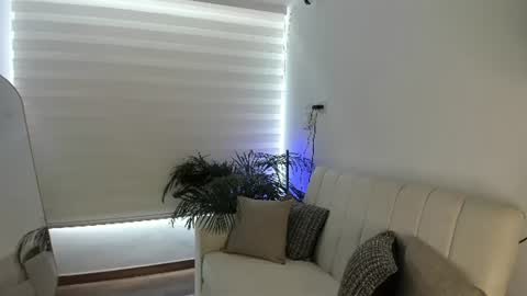 doll_oriana online show from 31, 7, 2026