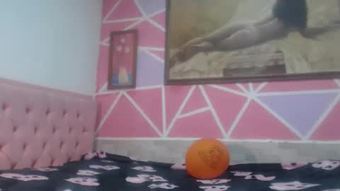 doll rihana online show from 5, 3, 2026