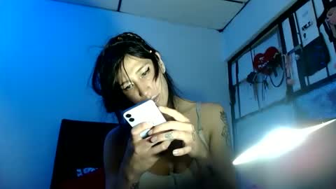 Catherine XXX online show from 2, 1, 2025