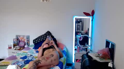 Catherine XXX online show from 10, 2, 2026