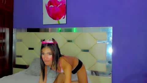 dollcute_latin online show from 10, 3, 2026