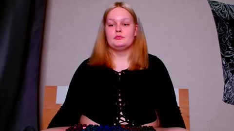 Snapshot of dolled_up_cvnt chatting on 7, 6, 2026 Miss Rose online show from 7, 6, 2026