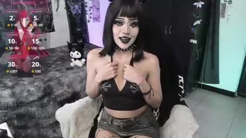 dolly_bones online show from 30, 7, 2026