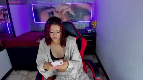 dolly_boob online show from 15, 1, 2026