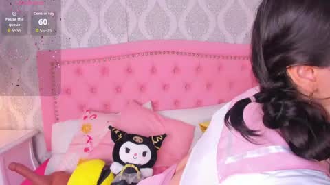 Snapshot of dolly_kitter chatting on 9, 6, 2026 dolly_kitter online show from 9, 6, 2026