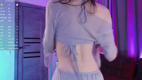 Vikky online show from 2, 3, 2025