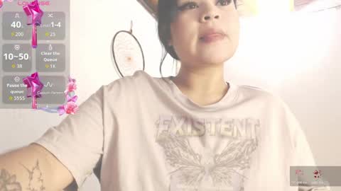 Snapshot of dollysweet666 chatting on 26, 5, 2026 dollysweet666 online show from 26, 5, 2026