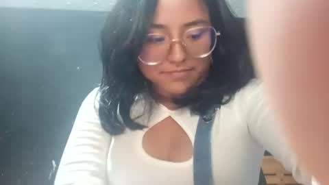 dollywdoll online show from 17, 9, 2025