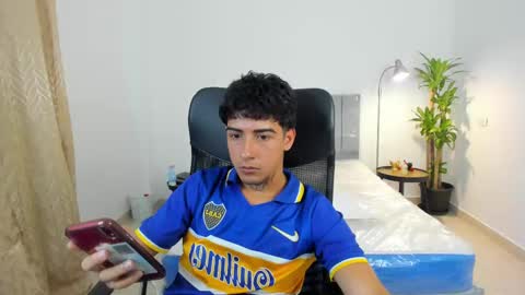 Snapshot of domi_master chatting on 17, 2, 2025 MASTER online show from 17, 2, 2025