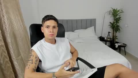 Snapshot of domi_master chatting on 1, 3, 2025 MASTER online show from 1, 3, 2025