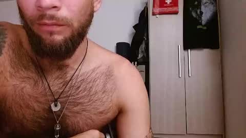 Logan - INDEPENDET MODEL online show from 4, 3, 2026