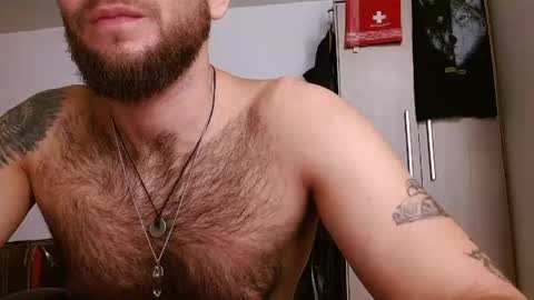 Logan - INDEPENDET MODEL online show from 26, 5, 2026