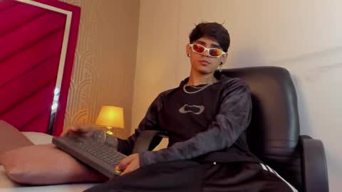 Dominic foox online show from 20, 2, 2026