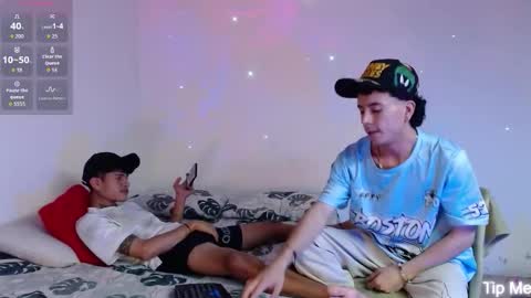 Snapshot of dominic_hanks chatting on 21, 10, 2025 DOMINIC AND ANDREW online show from 21, 10, 2025