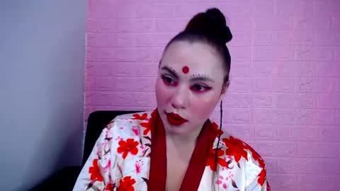   online show from 12, 11, 2025