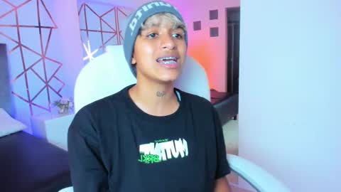 Dominick  online show from 8, 1, 2025