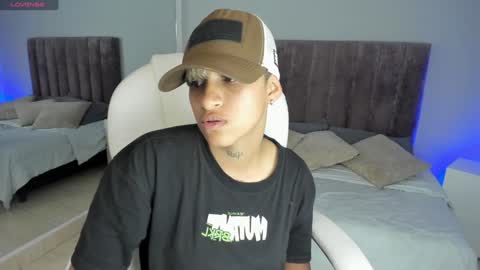 Dominick  online show from 21, 1, 2025