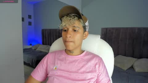 Dominick  online show from 22, 1, 2025