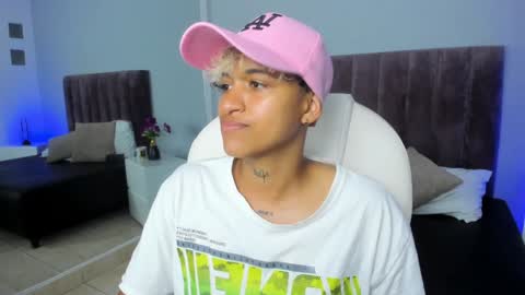 Dominick  online show from 8, 2, 2025