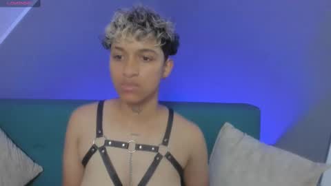 Dominick  online show from 1, 3, 2025