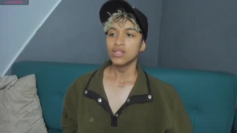 Dominick  online show from 5, 3, 2025