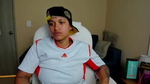 Dominick  online show from 10, 9, 2025