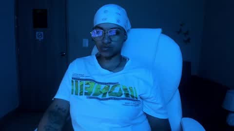 Dominick  online show from 4, 10, 2025