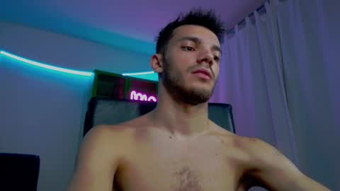 dominicvalente online show from 20, 11, 2025