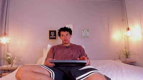 Snapshot of dominik_drake chatting on 1, 6, 2026 Dominik Drake online show from 1, 6, 2026