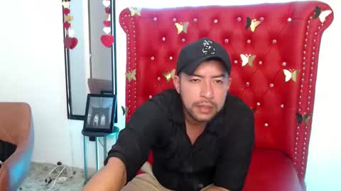 Snapshot of dominik_pleasure chatting on 3, 3, 2026 dominik_pleasure online show from 3, 3, 2026