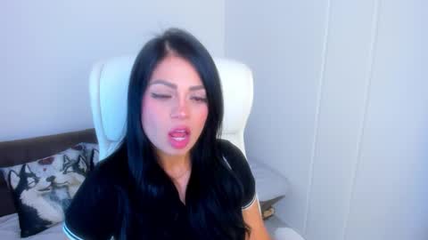 Snapshot of dominique_21x chatting on 23, 9, 2025 DOMINIC online show from 23, 9, 2025