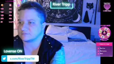 River Tripp online show from 25, 5, 2026