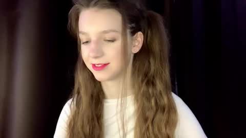 Snapshot of domitilabarrus chatting on 1, 3, 2026 Kira online show from 1, 3, 2026