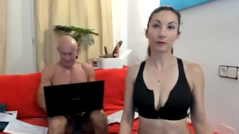Snapshot of dompapadolcevita chatting on 28, 5, 2026 DomDOLCEVITA online show from 28, 5, 2026