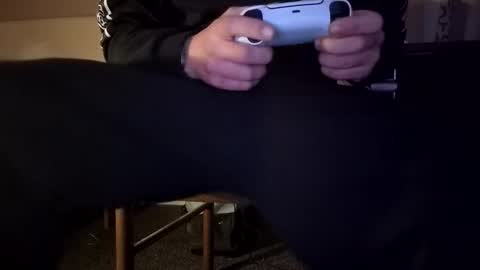 Snapshot of domse999 chatting on 19, 11, 2025 domse999 online show from 19, 11, 2025