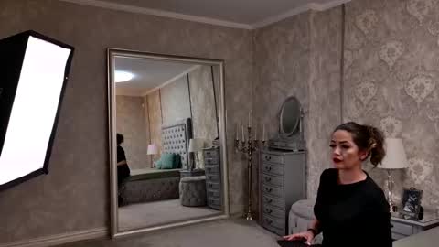 Donna online show from 14, 2, 2026