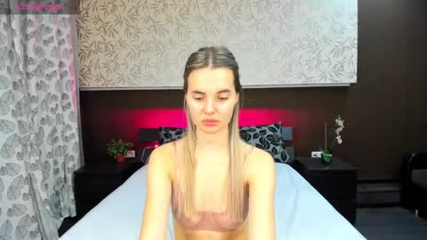 Donna On GMT2 Mon-Fri 3-9 AM online show from 21, 1, 2025