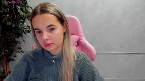 Donna On GMT2 Mon-Fri 3-9 AM online show from 11, 3, 2025