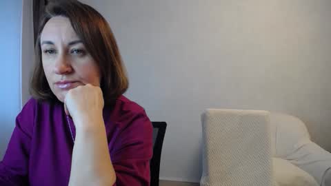 Tatiana 43 curvy sexy body and Joanna redhead 39 years online show from 19, 11, 2025