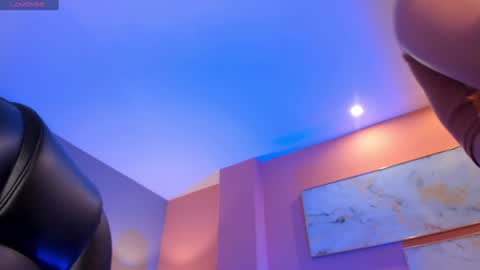  Donna Stonne  online show from 21, 1, 2025