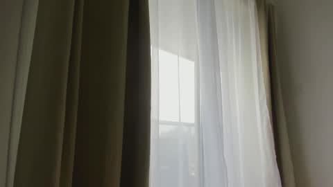 Donatella online show from 25, 2, 2025