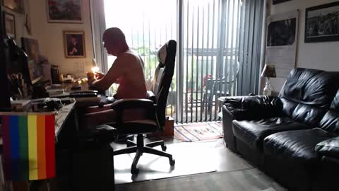 Snapshot of dopeleaf2 chatting on 16, 10, 2025 dopeleaf2 online show from 16, 10, 2025
