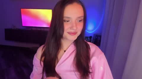 Dora Charmer online show from 13, 4, 2026