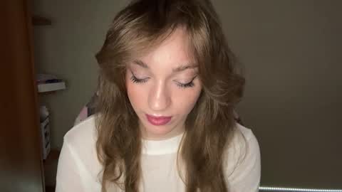 Snapshot of dorenenealey chatting on 21, 2, 2026 Alisa online show from 21, 2, 2026