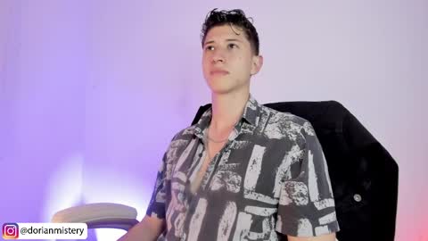 dorian_mystery online show from 10, 4, 2026