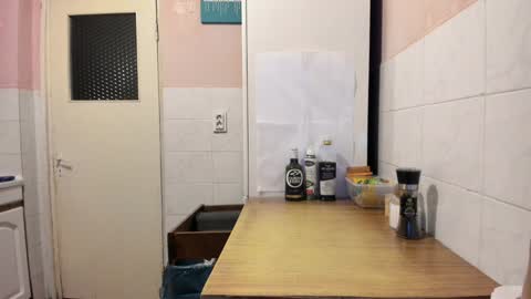 Snapshot of doriancretu95 chatting on 1, 12, 2024 menu below online show from 1, 12, 2024