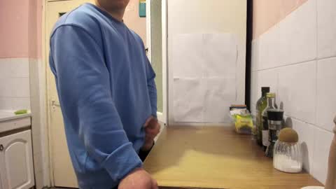 Snapshot of doriancretu95 chatting on 9, 3, 2025 menu below online show from 9, 3, 2025