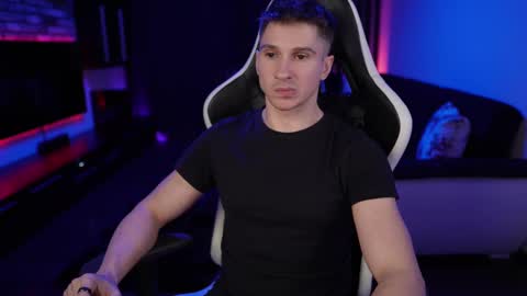 Dorian Reyes online show from 13, 2, 2025