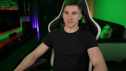 Dorian Reyes online show from 14, 2, 2025