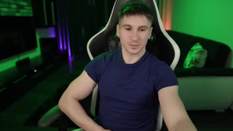 Dorian Reyes online show from 15, 2, 2025